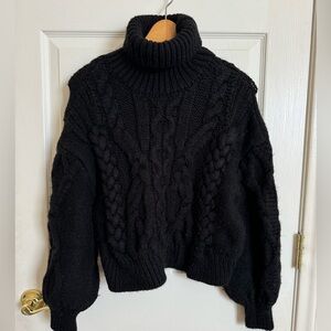 Zara Chunky soft cable knit sweater sz Small